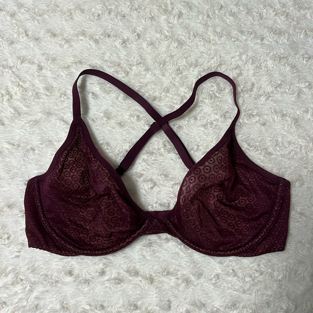 Victoria’s Secret convertible unlined bra